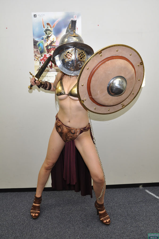 Illustration for article titled NSFW: Bikini Gladiator Underboob Cosplay Features Smaller Bikini, Princess Leia
